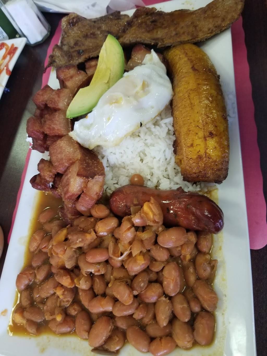 Antojitos Y Mas | restaurant | 1035 Elizabeth Ave, Elizabeth, NJ 07201, USA | 9083527377 OR +1 908-352-7377
