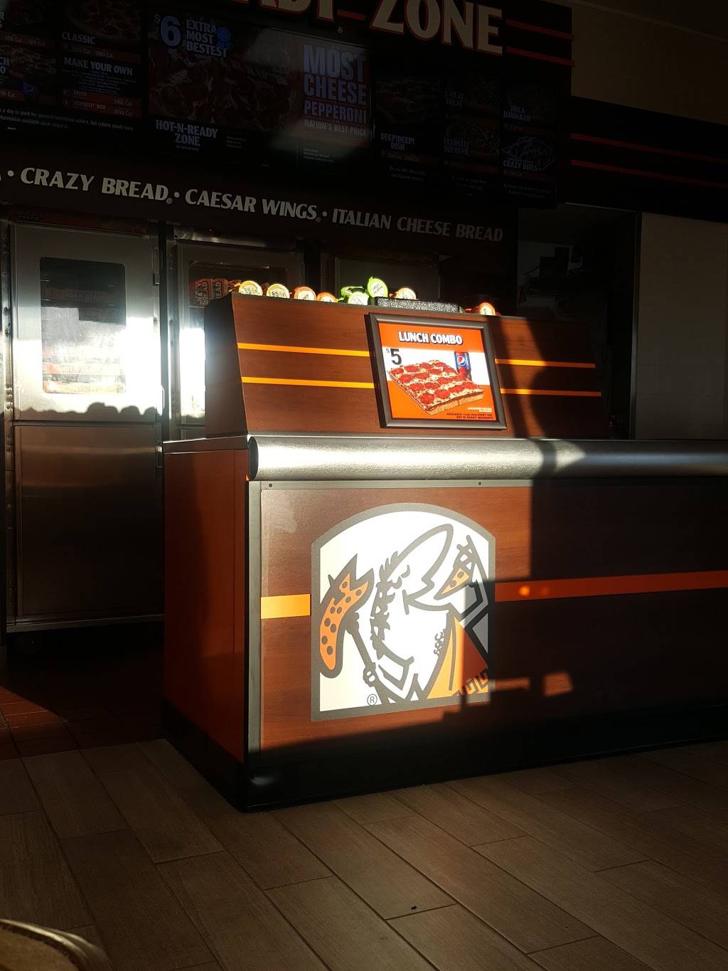 Little Caesars Pizza | meal takeaway | 6107 Lake Murray Blvd, La Mesa, CA 91942, USA | 6194608800 OR +1 619-460-8800