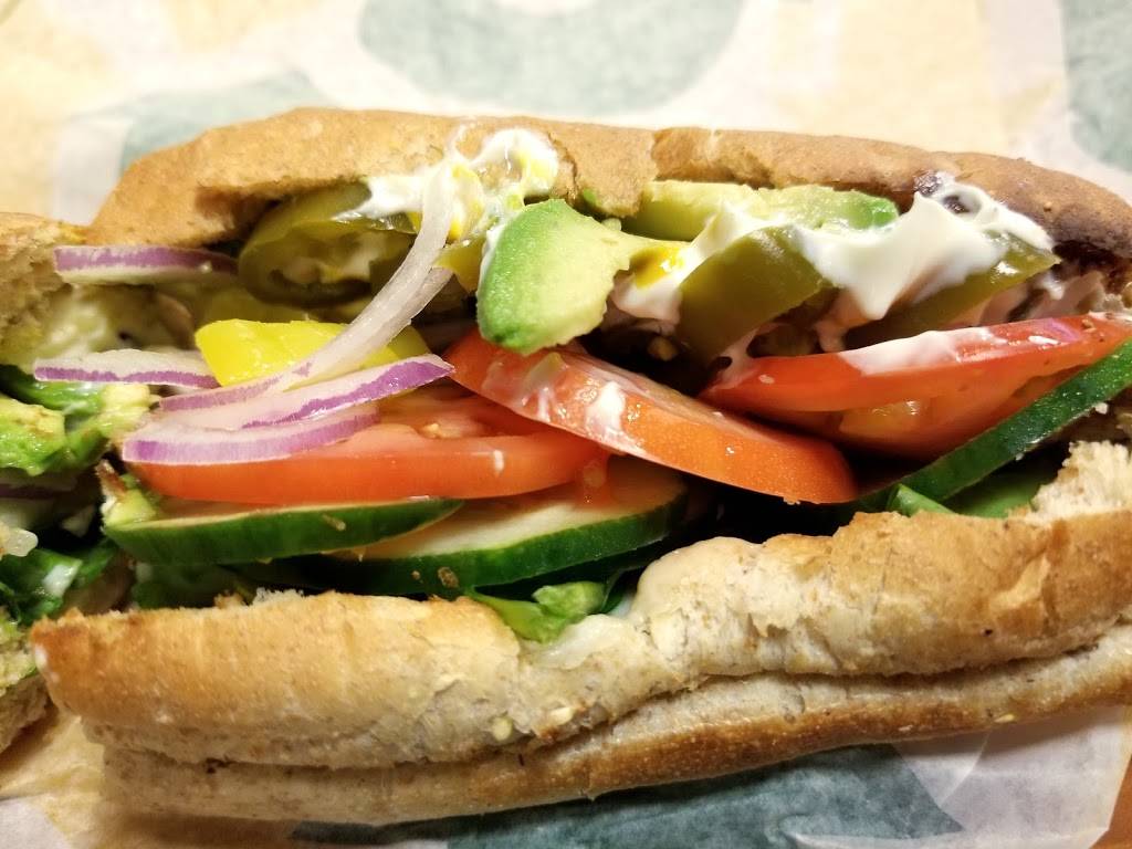 Subway Restaurants | restaurant | 5001 Wilshire Blvd #109, Los Angeles, CA 90036, USA | 3239339133 OR +1 323-933-9133