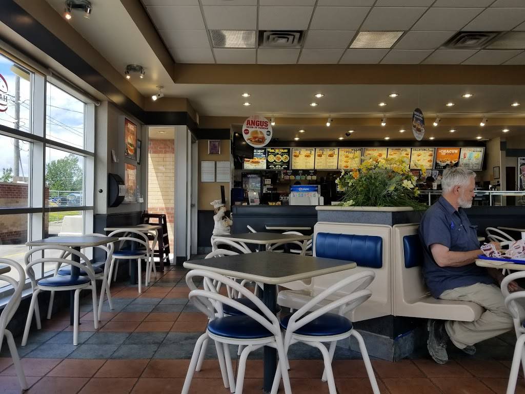 Harveys | restaurant | 2060 Boulevard des Laurentides, Vimont, QC H7M 2R5, Canada | 4506671417 OR +1 450-667-1417