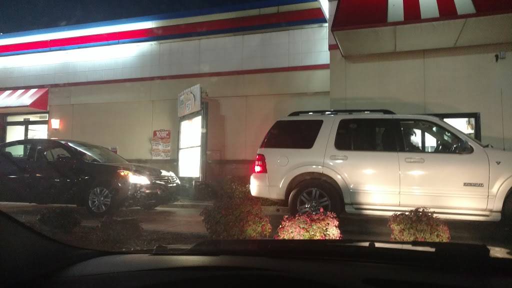 KFC | restaurant | 1003 Jordan Ln NW, Huntsville, AL 35816, USA | 2568379770 OR +1 256-837-9770