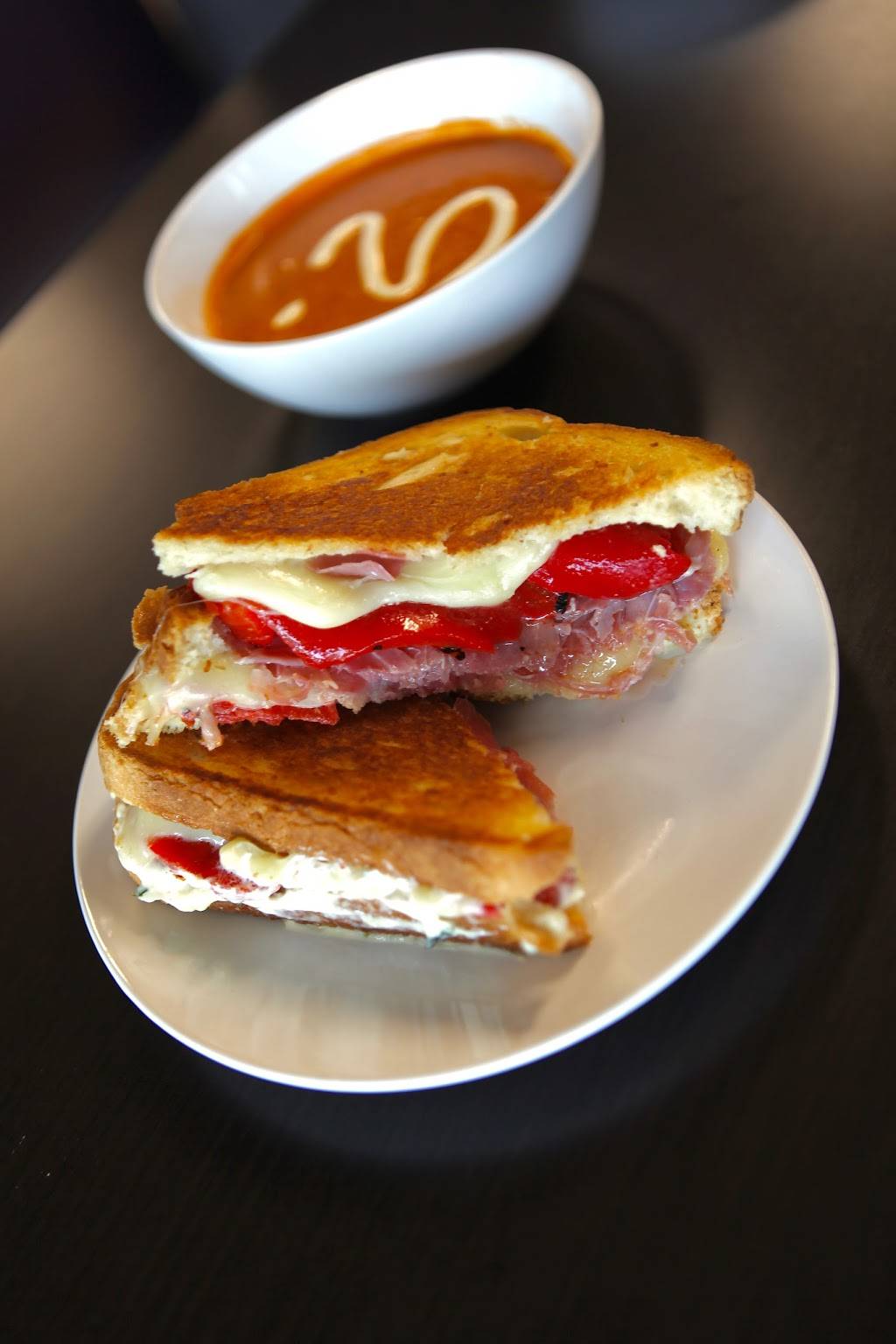 Cheesy Street Grill | restaurant | 117 Massachusetts Turnpike, Natick, MA 01760, Natick, MA 01760, USA | 6176064446 OR +1 617-606-4446