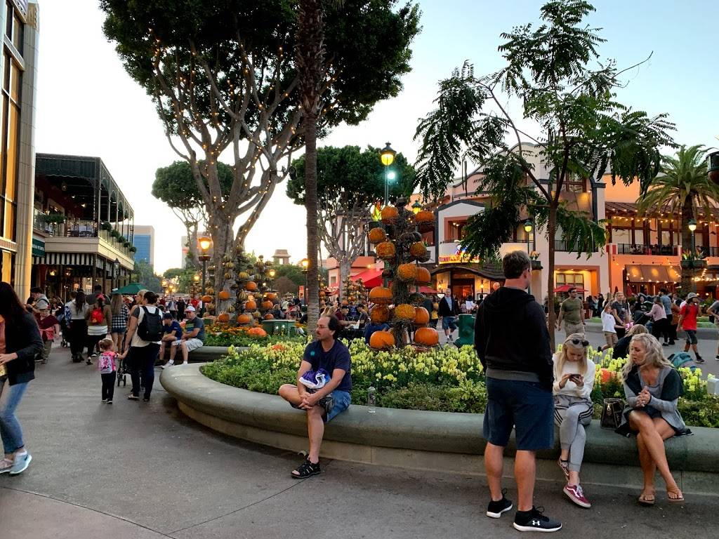 Tortilla Jos | restaurant | 1313 S Harbor Blvd, Anaheim, CA 92802, USA | 7147814565 OR +1 714-781-4565