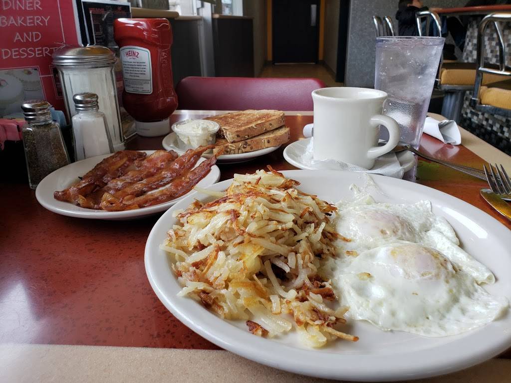 Melrose Diner | restaurant | 1501 - 1527, Snyder Ave, Philadelphia, PA 19145, USA | 2154676644 OR +1 215-467-6644