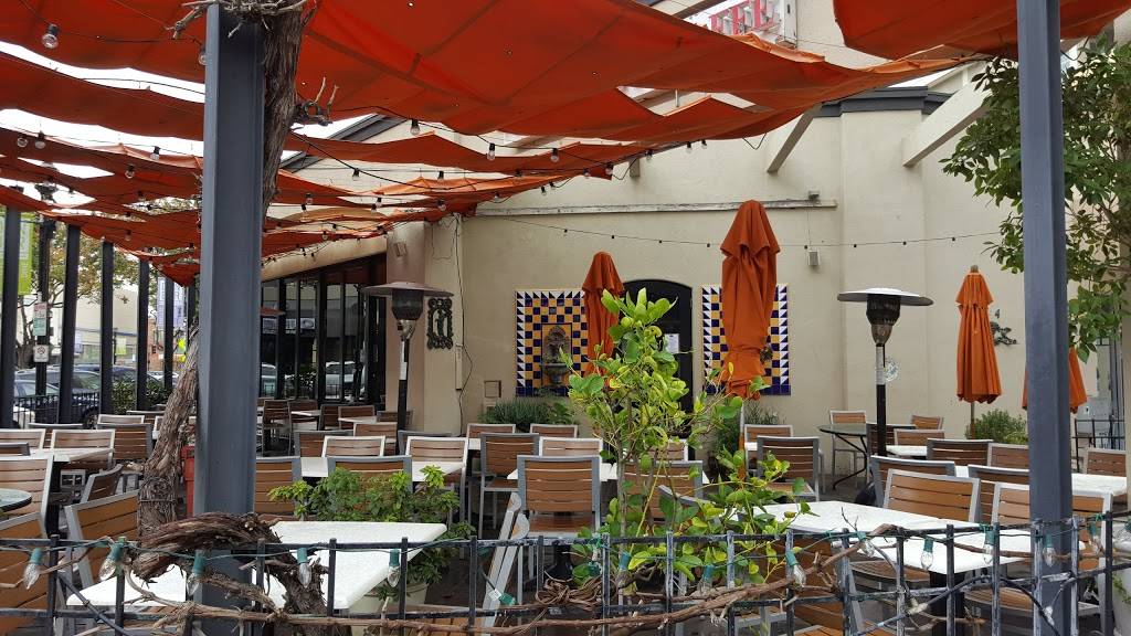Market City Caffe | restaurant | 164 Palm Ave, Burbank, CA 91502, USA | 8188407036 OR +1 818-840-7036