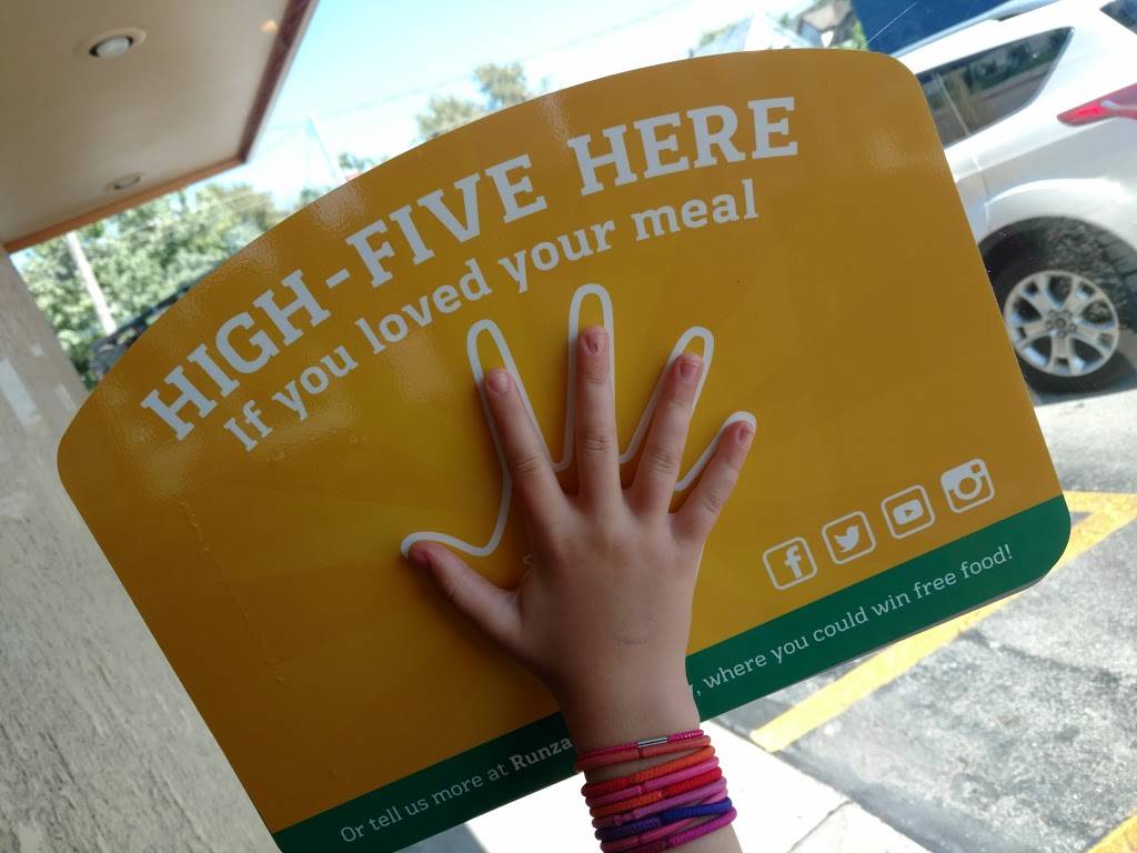 Runza Restaurant | restaurant | 2146 W Broadway, Council Bluffs, IA 51501, USA | 7123228935 OR +1 712-322-8935