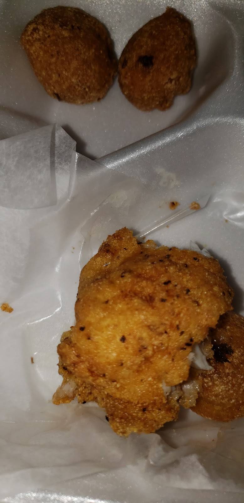 Family Fish Market | restaurant | 18503 S Avalon Blvd, Carson, CA 90746, USA | 3105155352 OR +1 310-515-5352