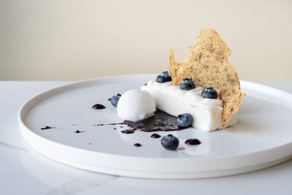 Vistal Bar + Restaurant | restaurant | 901 Bayfront Ct Suite 1, San Diego, CA 92101, USA | 6195350485 OR +1 619-535-0485