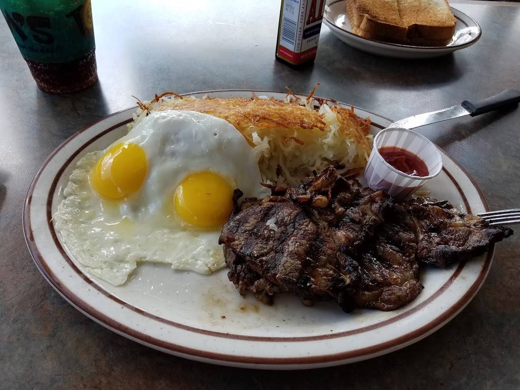 Toms Famous Burgers 8 | restaurant | 3415, 1947 Santa Anita Ave, South El Monte, CA 91733, USA | 6265795750 OR +1 626-579-5750