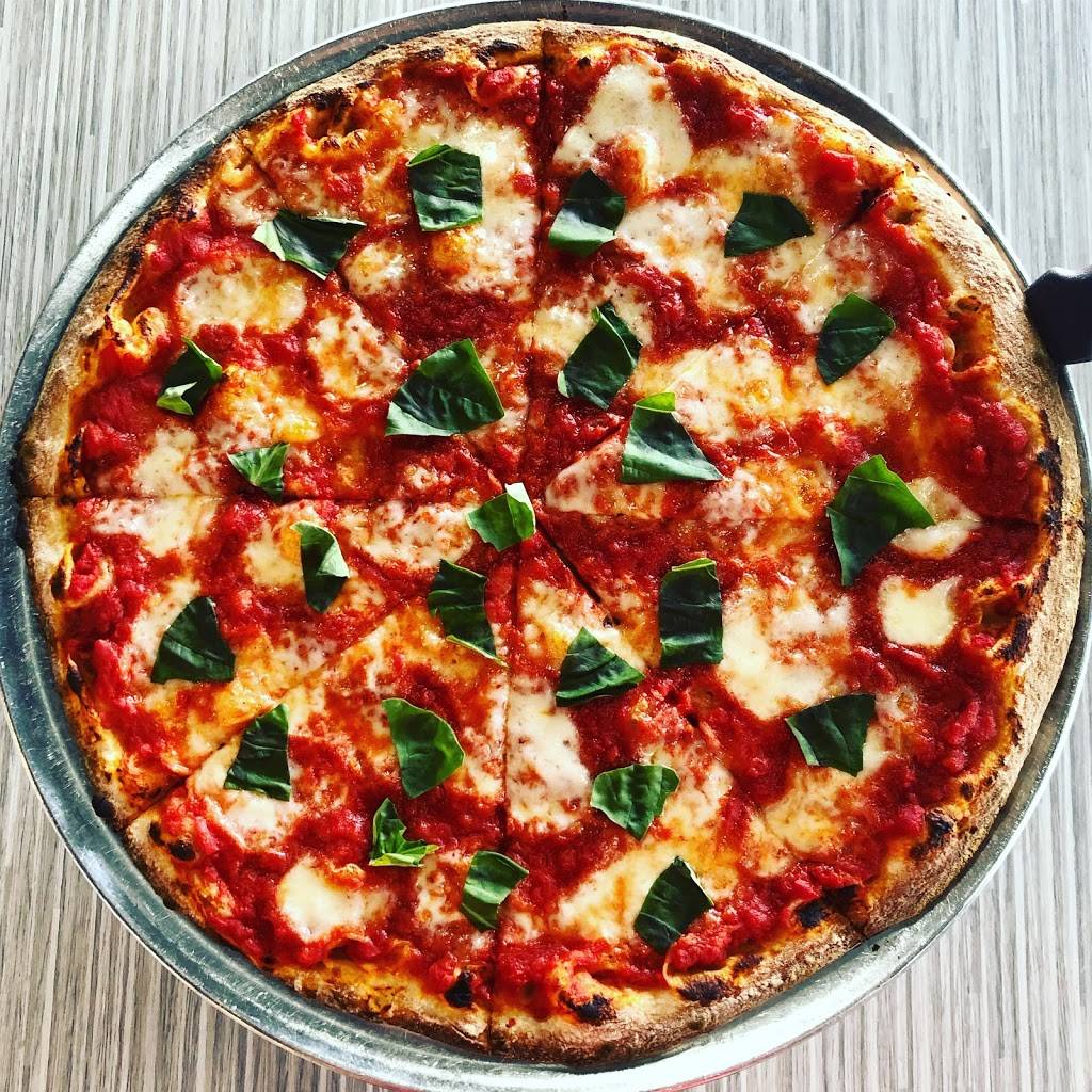 Novellas Pizza | restaurant | 56849 Grand River Ave, New Hudson, MI 48165, USA | 2486173371 OR +1 248-617-3371