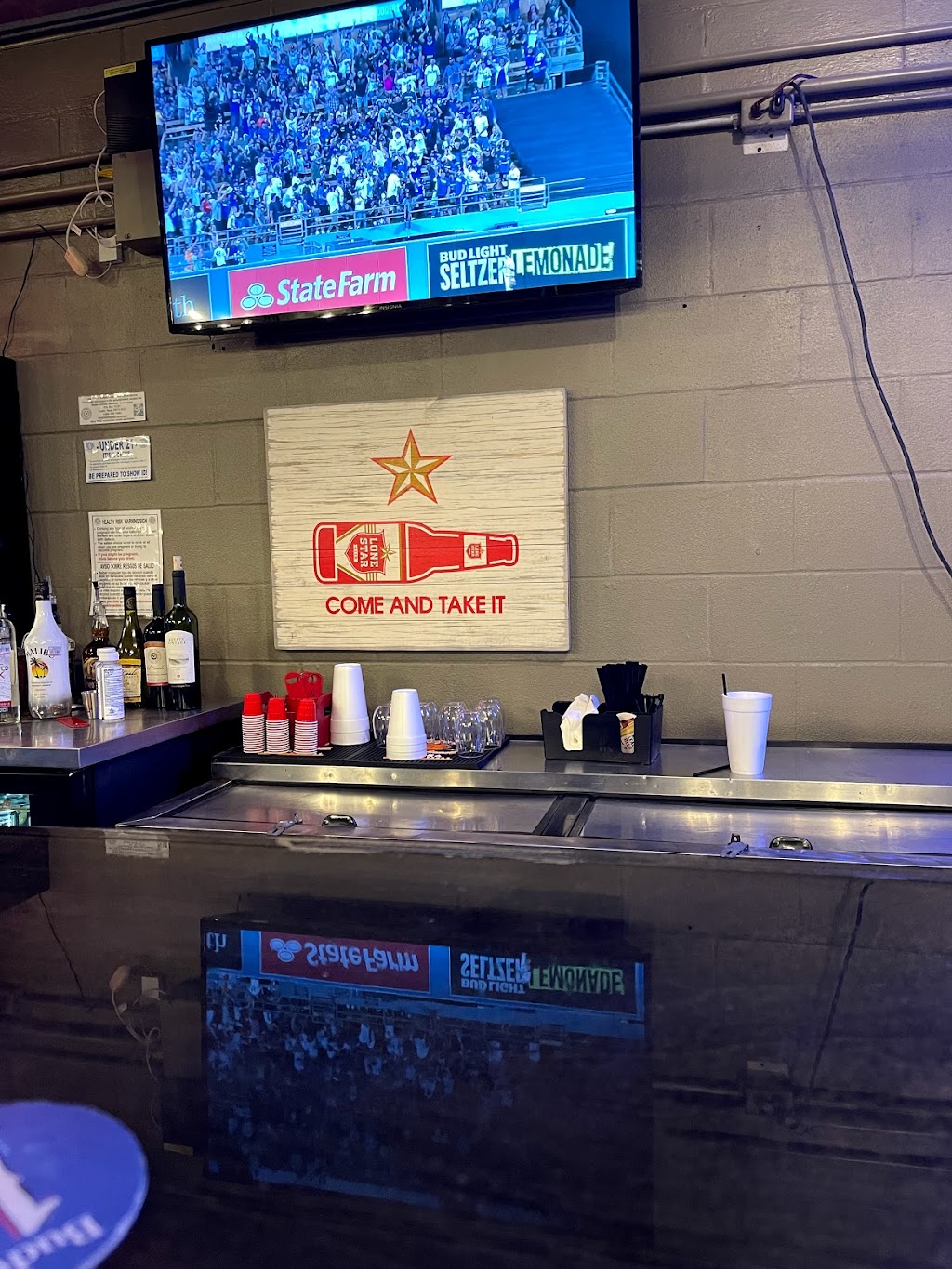 Christoval Icehouse & General Store | restaurant | 19965 Main St, Christoval, TX 76935, USA | 3252552525 OR +1 325-255-2525