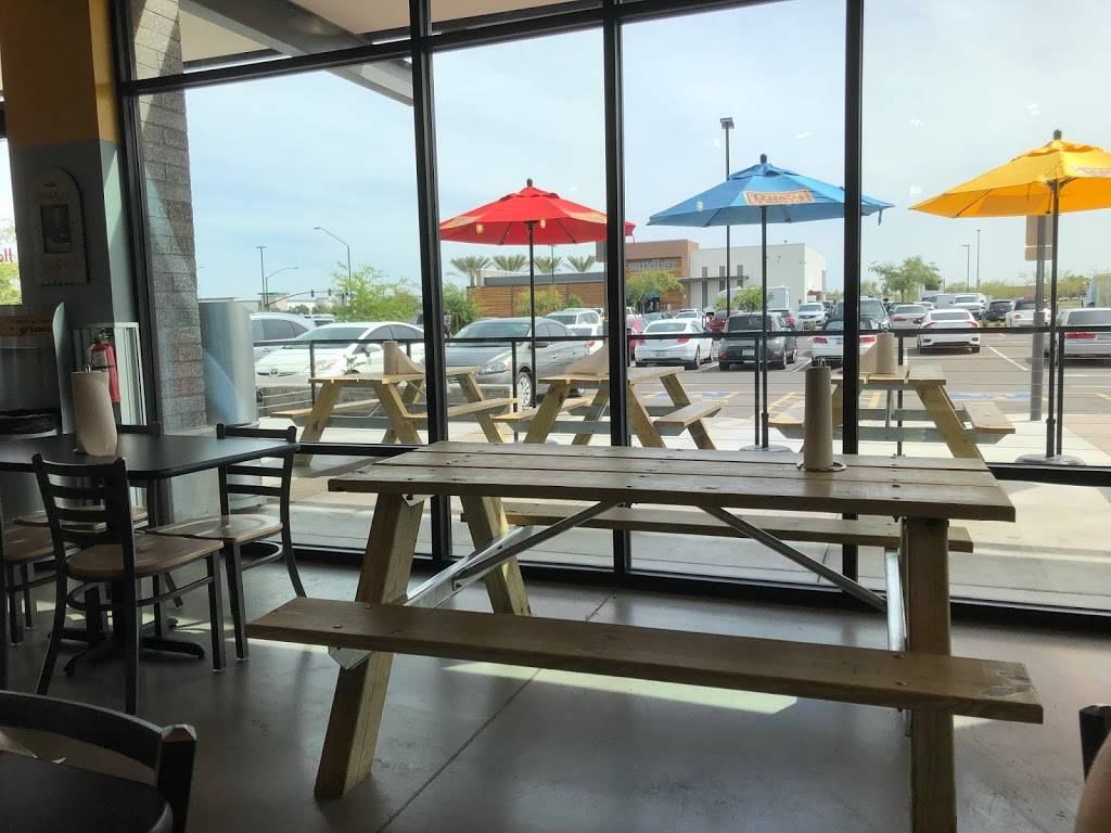 Rusty Taco | restaurant | 1907 E Williams Field Rd Suite 108, Gilbert, AZ 85295, USA | 4802728226 OR +1 480-272-8226