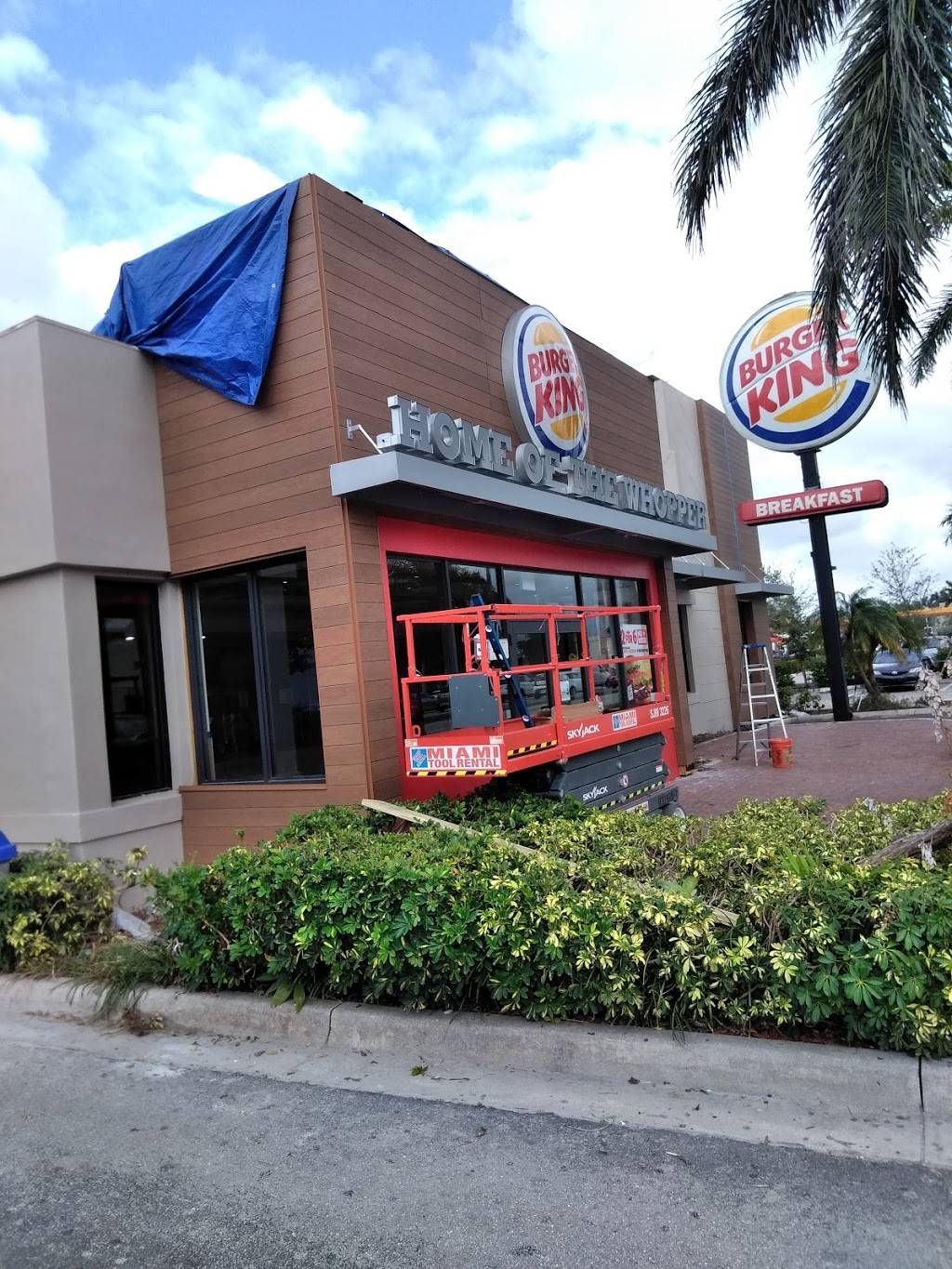 Burger King | restaurant | 7955 W Flagler St, Miami, FL 33144, USA | 3052647251 OR +1 305-264-7251