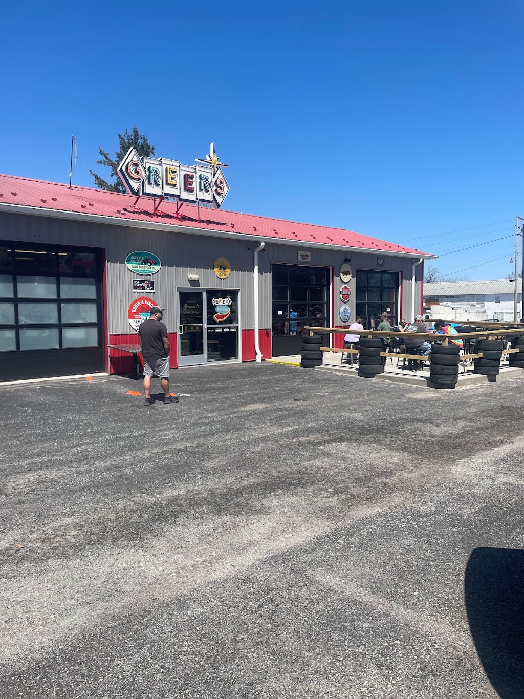 Greer’s Burger Garage | restaurant | 121 S Main St, Dover, PA 17315, USA | 7175479770 OR +1 717-547-9770