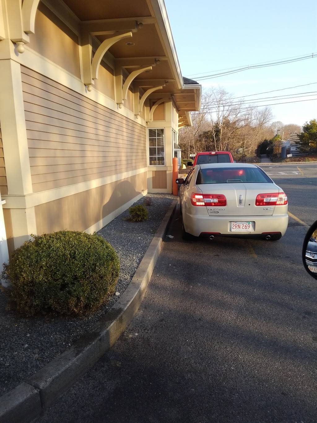 Dunkin | bakery | 32 Driftway, Scituate, MA 02066, USA | 7815443047 OR +1 781-544-3047