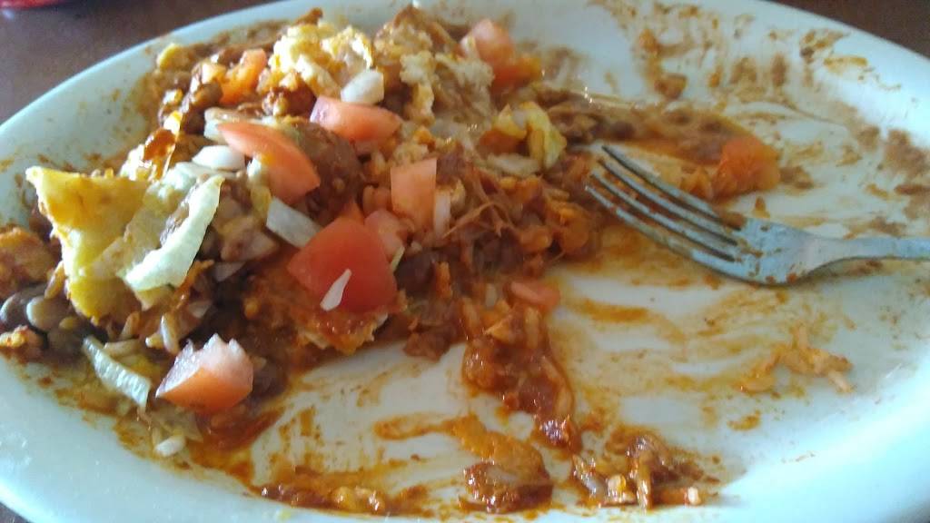 Beas New Mexican Restaurant | restaurant | 8603 Zuni Rd SE, Albuquerque, NM 87108, USA | 5052320507 OR +1 505-232-0507