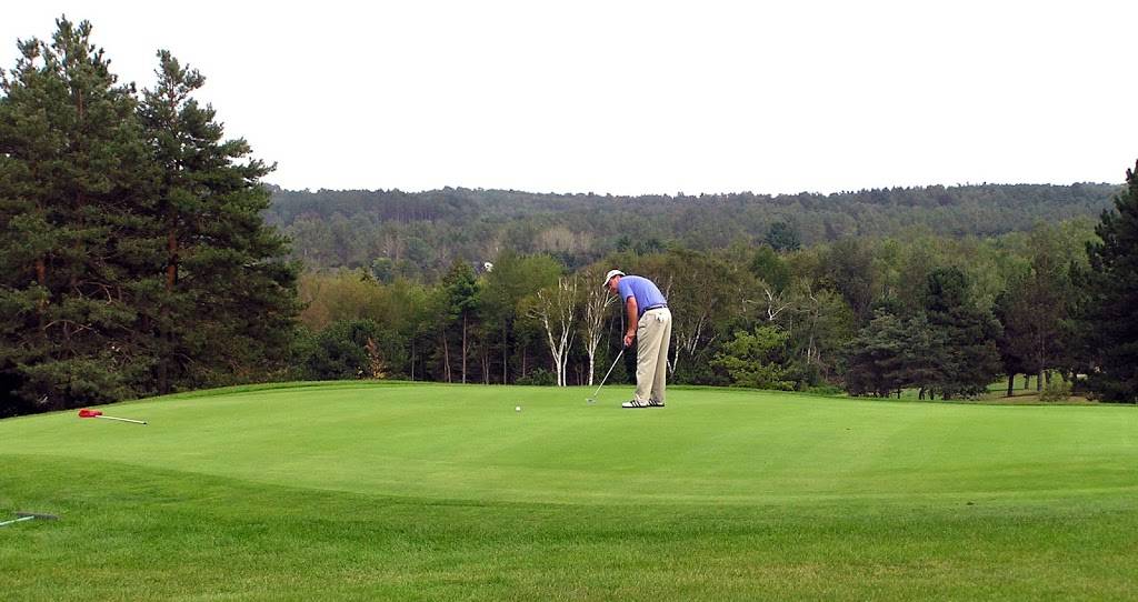 Foxbridge Golf Course | restaurant | 350 Reach St, Uxbridge, ON L9P 1R4, Canada | 9058527962 OR +1 905-852-7962