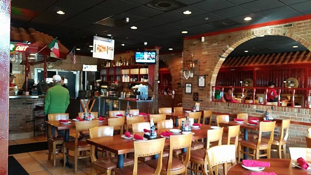 Mamma Mia Italian Restaurant | restaurant | 3841 Woolbright Rd, Boynton Beach, FL 33436, USA | 5613690670 OR +1 561-369-0670