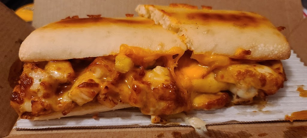 Dominos | restaurant | 1826 E Richards St, Douglas, WY 82633, USA | 3076242020 OR +1 307-624-2020