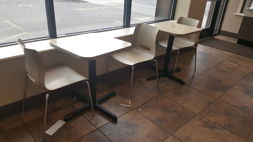 Dunkin Donuts | cafe | 350 E 103rd St, Chicago, IL 60628, USA | 7734681407 OR +1 773-468-1407