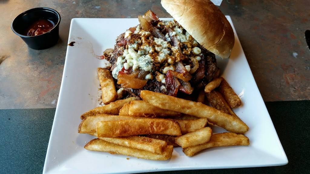 6 Autumns Food & Spirits | restaurant | 3855 IN-127, Angola, IN 46703, USA | 2606243644 OR +1 260-624-3644