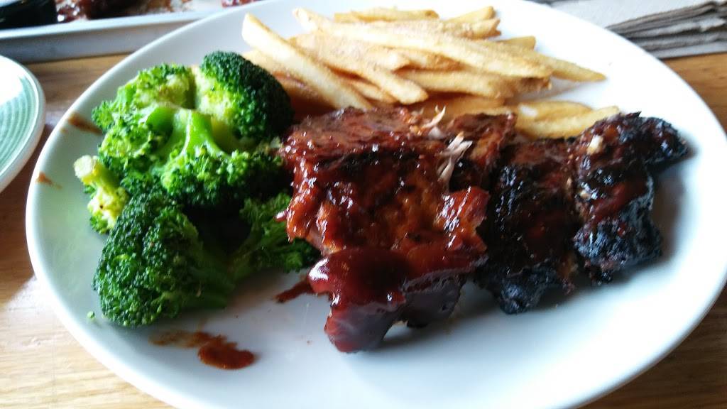 Applebees Grill + Bar | restaurant | 12 Orange Plaza Ln, Middletown, NY 10940, USA | 8453422201 OR +1 845-342-2201