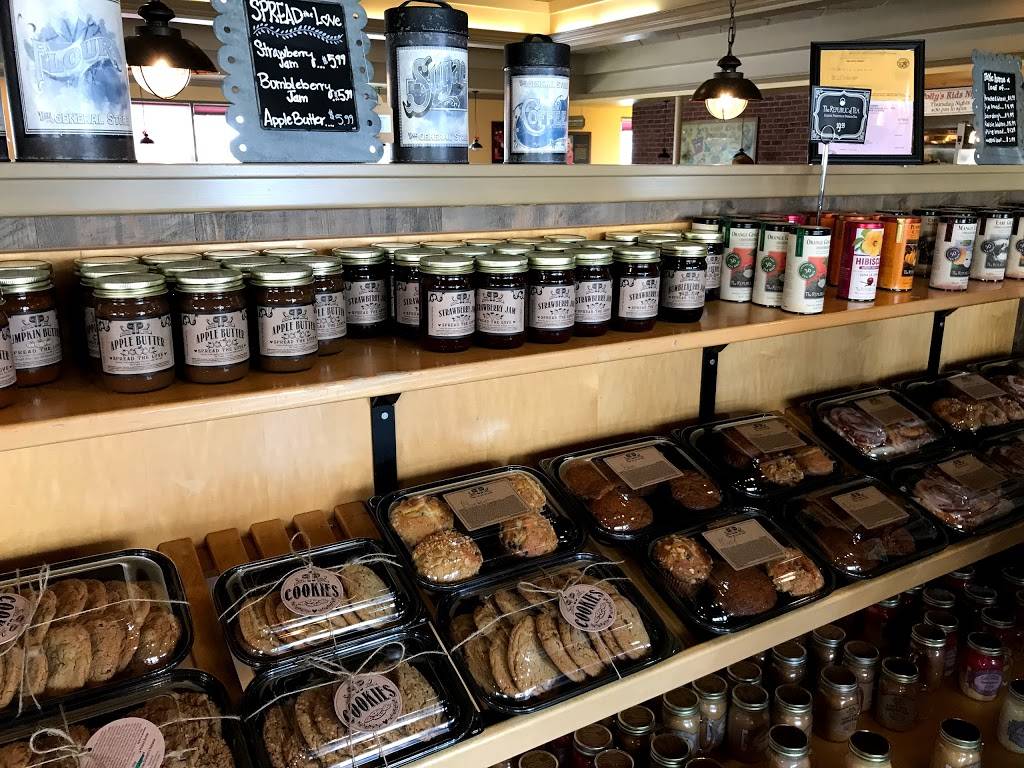 Pollys Pies Restaurant & Bakery | bakery | 4680 E Los Coyotes Diagonal, Long Beach, CA 90815, USA | 5625976076 OR +1 562-597-6076