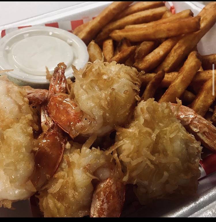 Maui Wowie Burgers and Brews | restaurant | 15329 Palmdale Rd Unit V, Victorville, CA 92392, USA | 7602433354 OR +1 760-243-3354