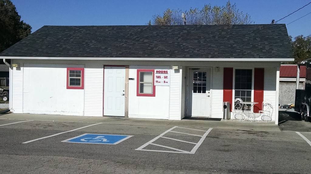 Big Daddys Barbeque | restaurant | 17615 Highland Dr, McKenzie, TN 38201, USA | 7313930335 OR +1 731-393-0335