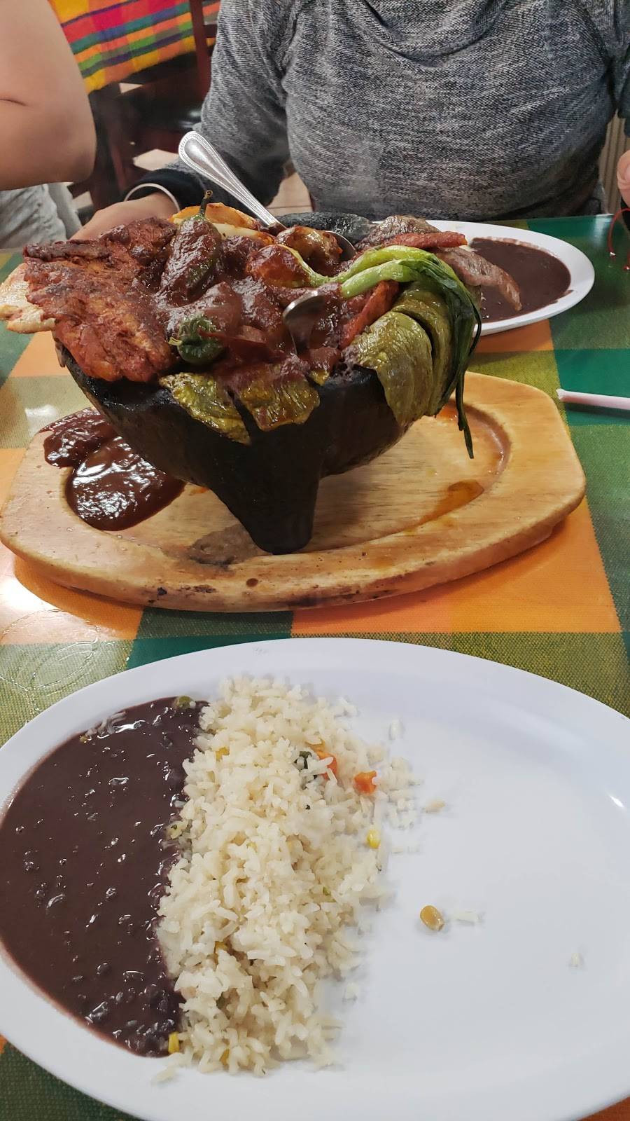 La Asuncion Mexican Restaurant | restaurant | 8712 Sepulveda Blvd, North Hills, CA 91343, USA | 8188913635 OR +1 818-891-3635