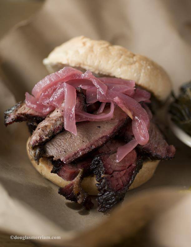 Elsmere BBQ & Wood Grill | restaurant | 476 Stevens Ave, Portland, ME 04103, USA | 2075361029 OR +1 207-536-1029