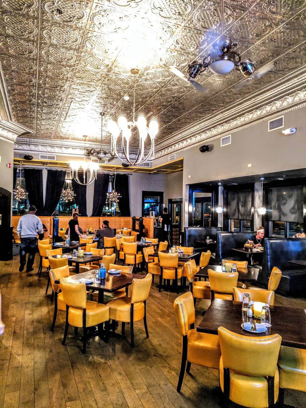 True BBQ and Whiskey Bar | restaurant | 8940 Calumet Ave, Munster, IN 46321, USA | 2198362122 OR +1 219-836-2122