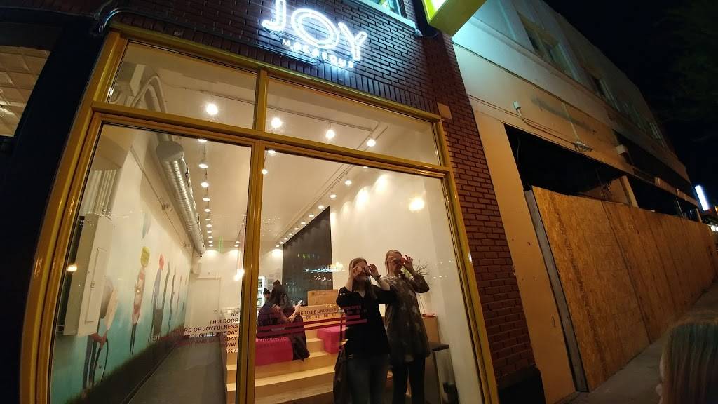 Steel City Pops | restaurant | 2012 Greenville Ave, Dallas, TX 75206, USA | 9725257359 OR +1 972-525-7359