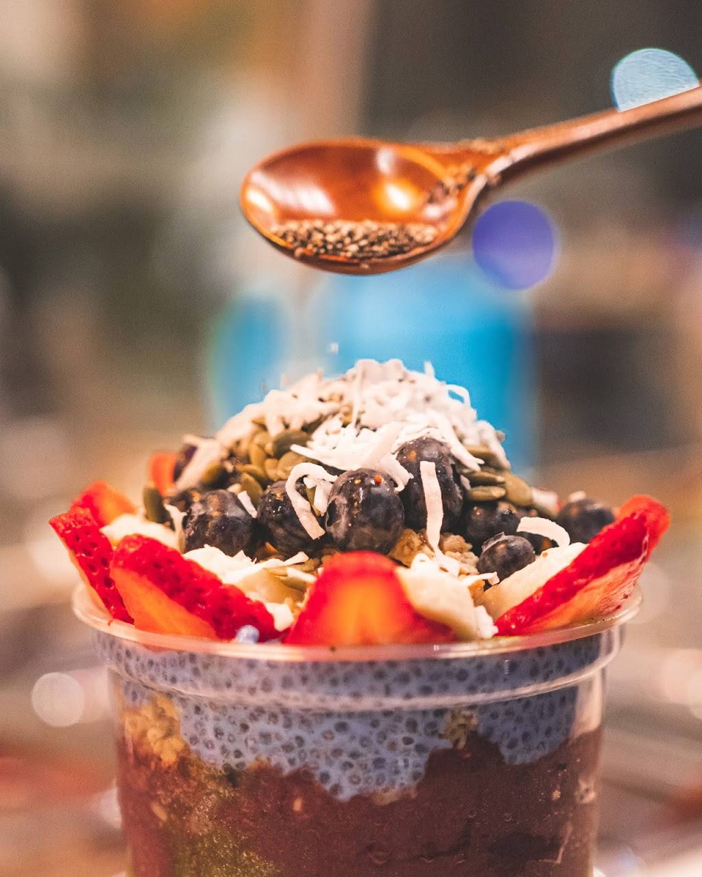 Bare Naked Bowl | cafe | 2565 Hempstead Turnpike, East Meadow, NY 11554, USA | 5163900715 OR +1 516-390-0715