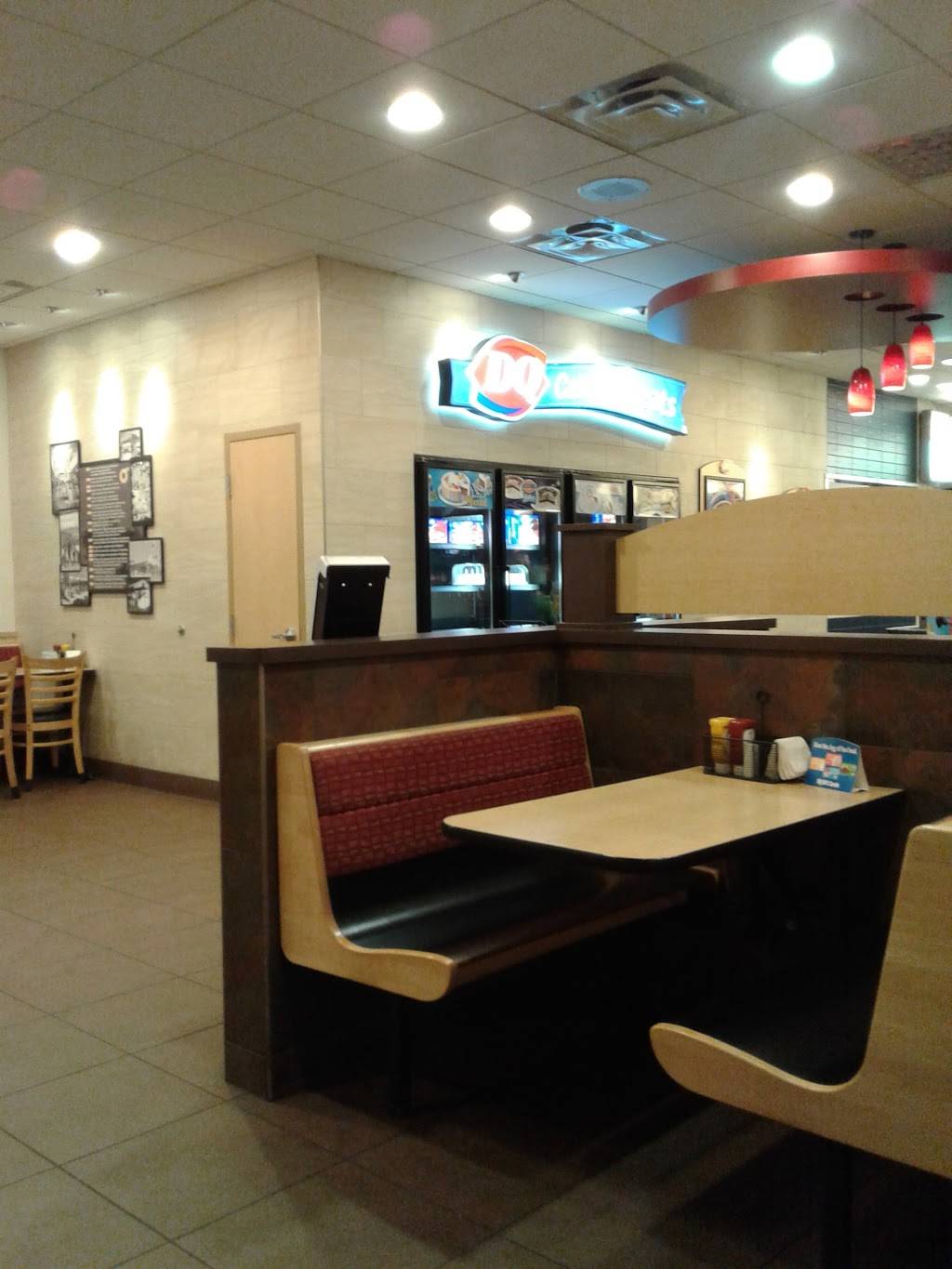DQ Grill & Chill Restaurant | restaurant | 1260 E 16th St, Dubuque, IA 52001, USA | 5635560586 OR +1 563-556-0586