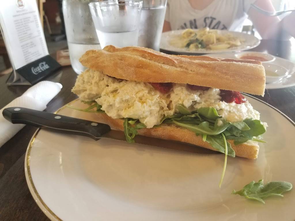 Frali Gourmet | restaurant | 217 W Liberty St, Savannah, GA 31401, USA | 9122344644 OR +1 912-234-4644