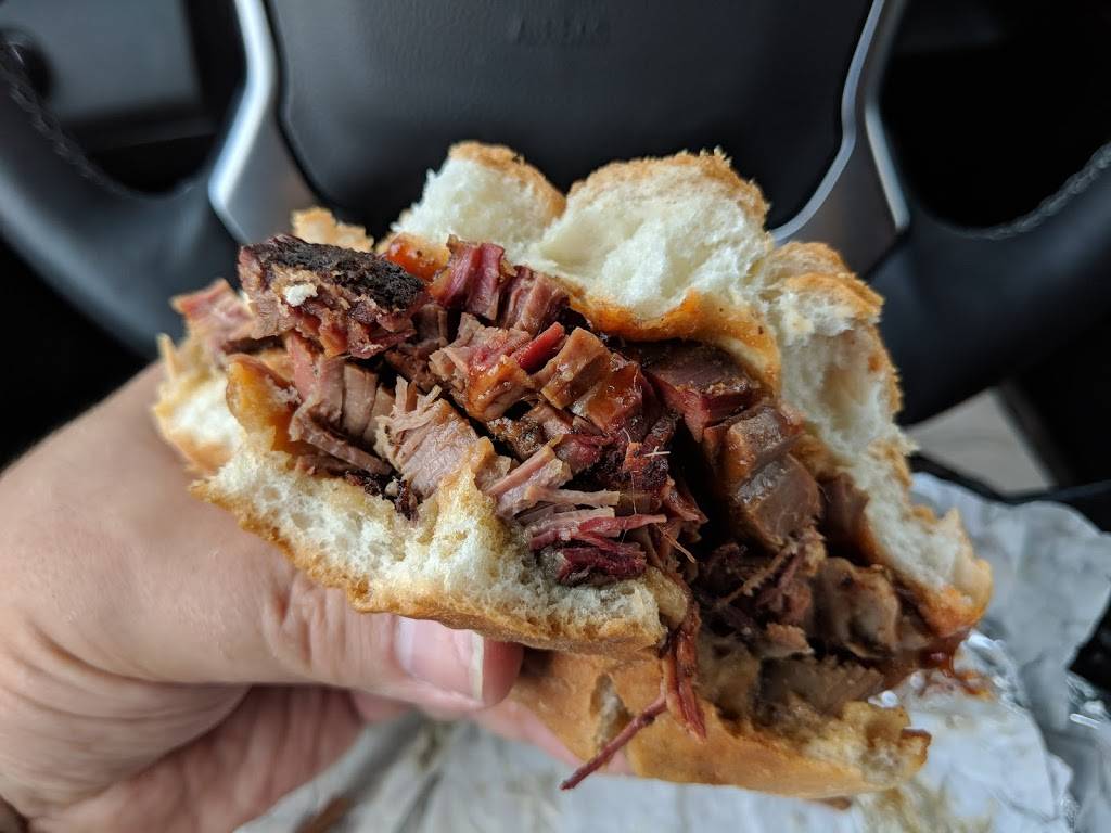 BAD BONES BBQ LLC | restaurant | 3250 Mauch Chunk Rd, Coplay, PA 18037, USA | 6107305838 OR +1 610-730-5838