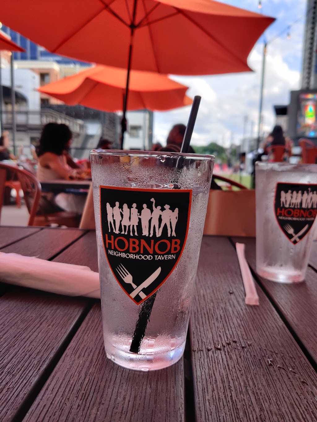 Hobnob Atlantic Station | restaurant | 245 18th St NW, Atlanta, GA 30363, USA | 4043432800 OR +1 404-343-2800