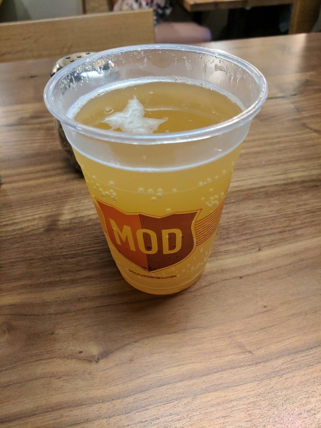 MOD Pizza | restaurant | 20152 W 153rd St, Olathe, KS 66062, USA | 9132543461 OR +1 913-254-3461