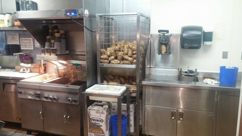 Penn Station East Coast Subs | restaurant | 8246 Rockville Rd, Indianapolis, IN 46214, USA | 3172097366 OR +1 317-209-7366