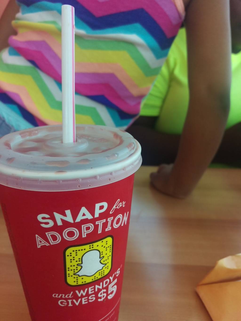 Wendys | restaurant | 913 Summit Ave, Greensboro, NC 27405, USA | 3363730900 OR +1 336-373-0900