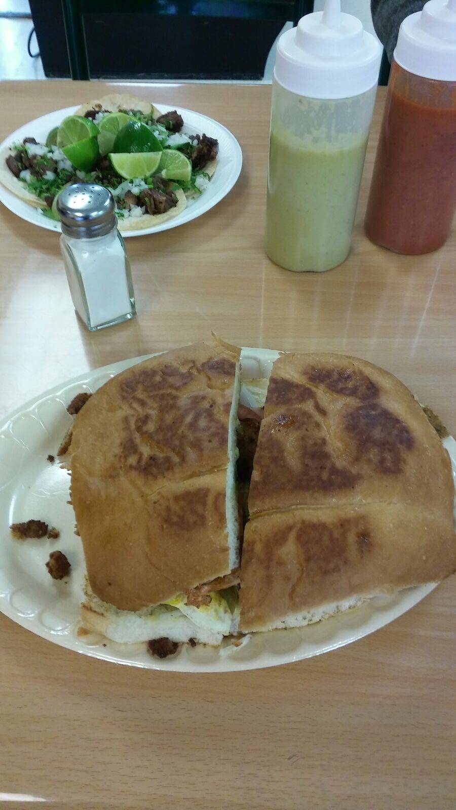 Taqueria Caracoles | restaurant | 11411 E NW Hwy Suite 230, Dallas, TX 75218, USA | 2145537960 OR +1 214-553-7960