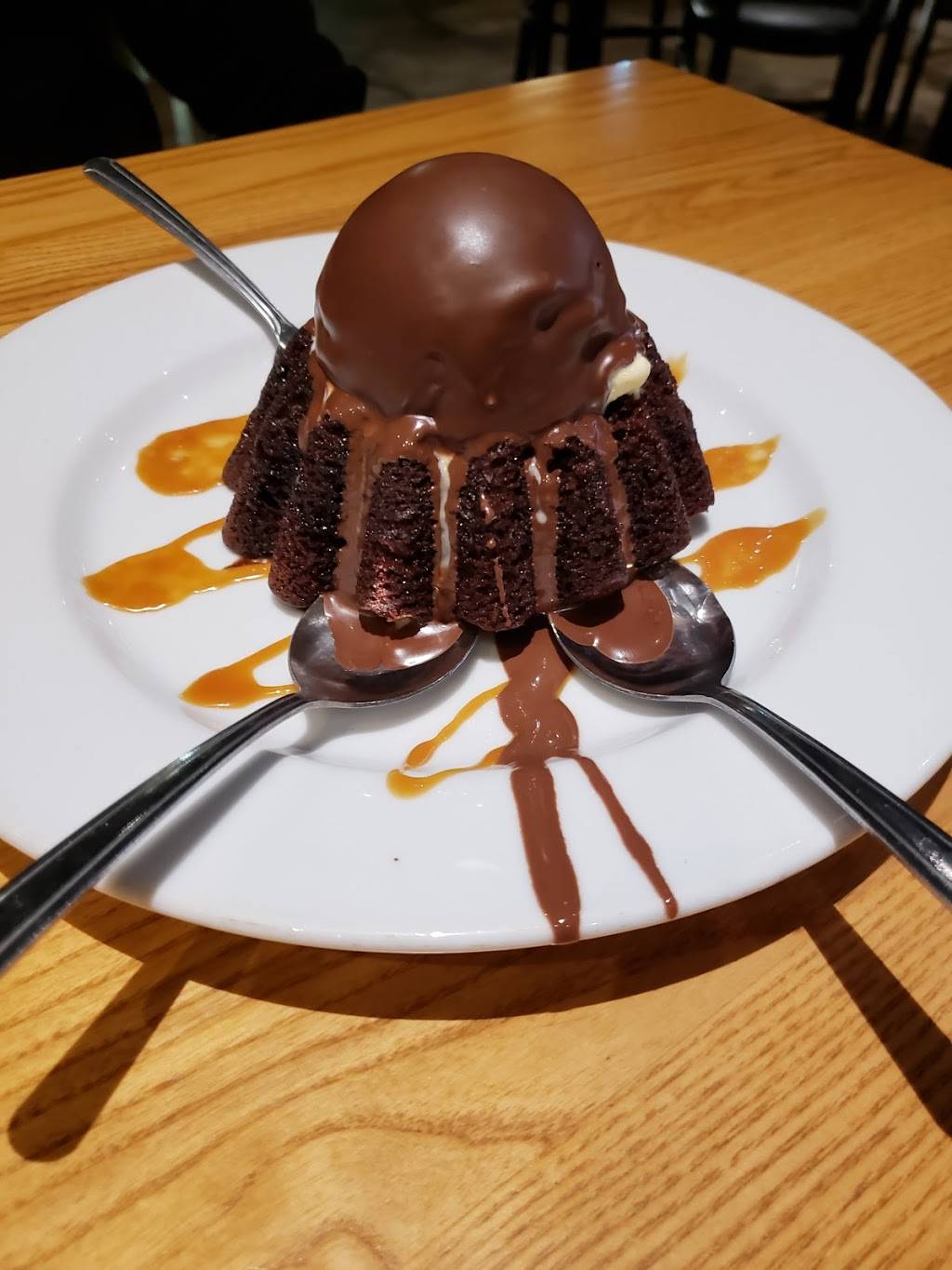 Chilis Grill & Bar | meal takeaway | 11942 Narcoossee Rd, Orlando, FL 32832, USA | 4079869393 OR +1 407-986-9393