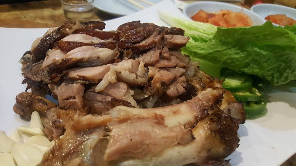 Gom Tang E Korean Restaurant | restaurant | 13840 Braddock Rd, Centreville, VA 20121, USA | 7038301131 OR +1 703-830-1131