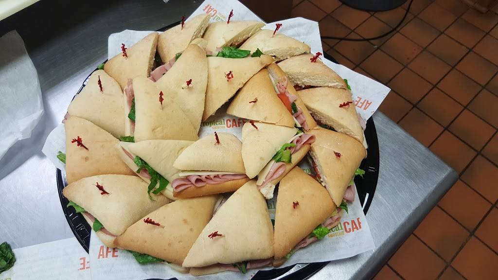 Tropical Smoothie Cafe | restaurant | 401 N Great Neck Rd Suite 101, Virginia Beach, VA 23454, USA | 7573137350 OR +1 757-313-7350