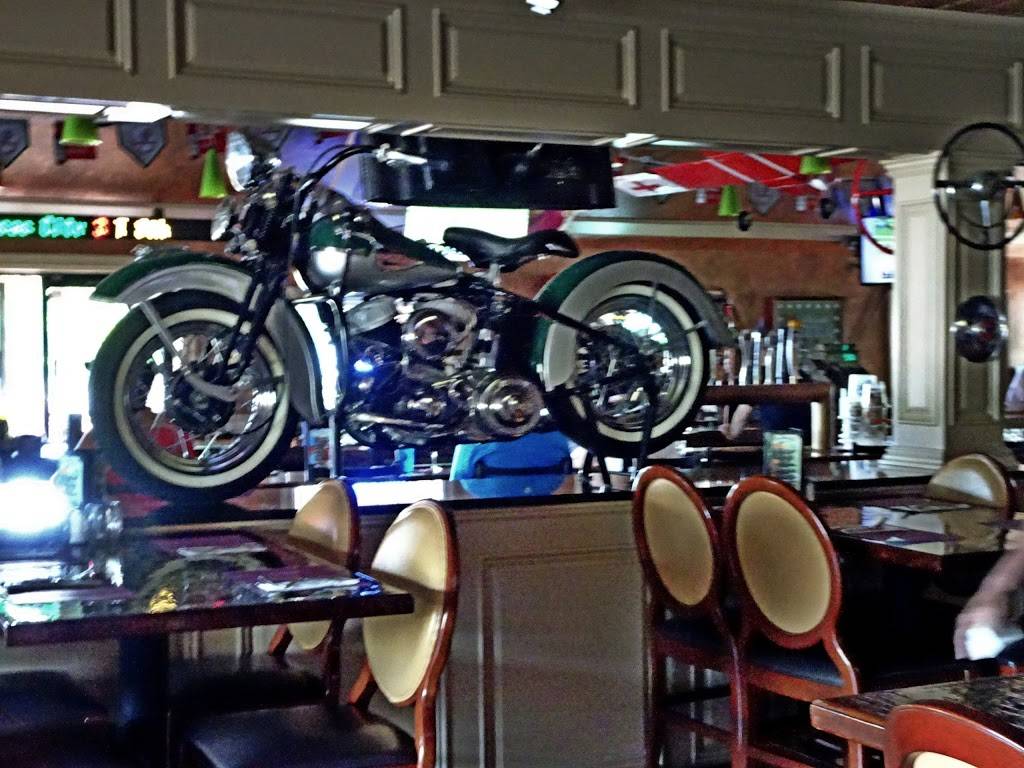 McGillicuddys Lakeside Taphouse | restaurant | 601 Main St, Loch Arbour, NJ 07711, USA | 7325315555 OR +1 732-531-5555