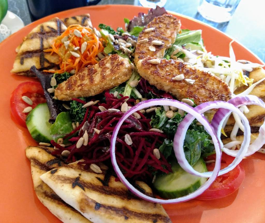 Cheeze Factory Restaurant | restaurant | 618 Oak St, Baraboo, WI 53913, USA | 6084484804 OR +1 608-448-4804