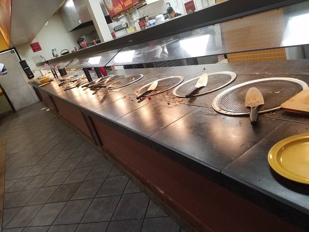 Cicis | restaurant | 120 Highway 332 W, Ste A-2, Lake Jackson, TX 77566, USA | 9792996969 OR +1 979-299-6969