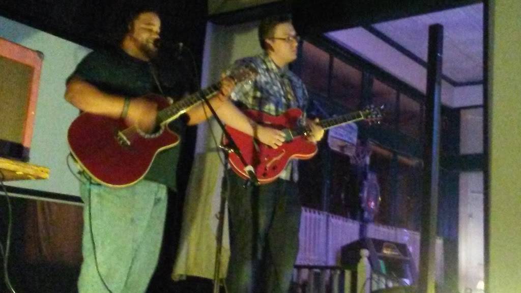 Down Town Grill | restaurant | 125 E Constitution St, Victoria, TX 77901, USA | 3615764493 OR +1 361-576-4493