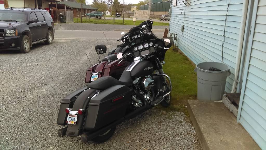 Buds Pub | restaurant | 634 Cochran Ave, Cambridge, OH 43725, USA | 7404395268 OR +1 740-439-5268